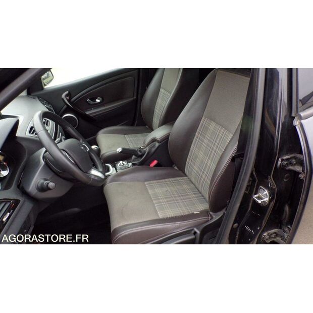 2011 Renault Megane-47288598