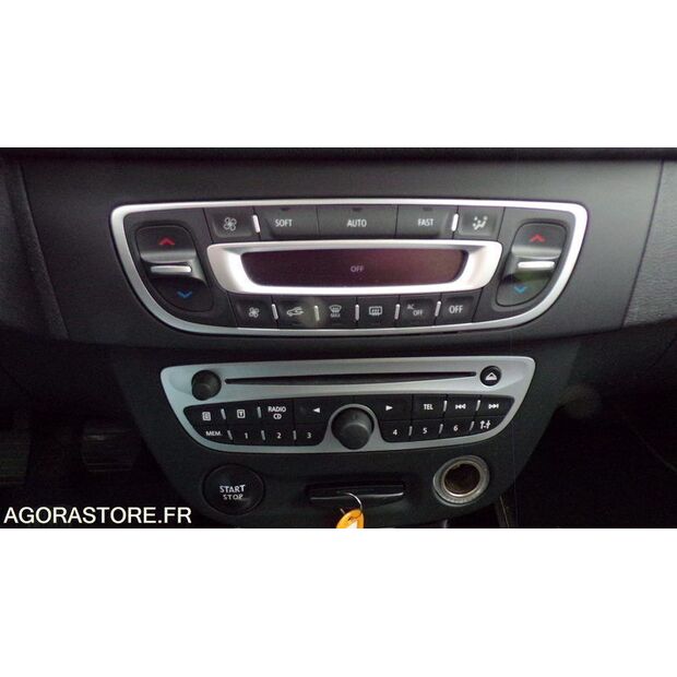 2011 Renault Megane-47288599