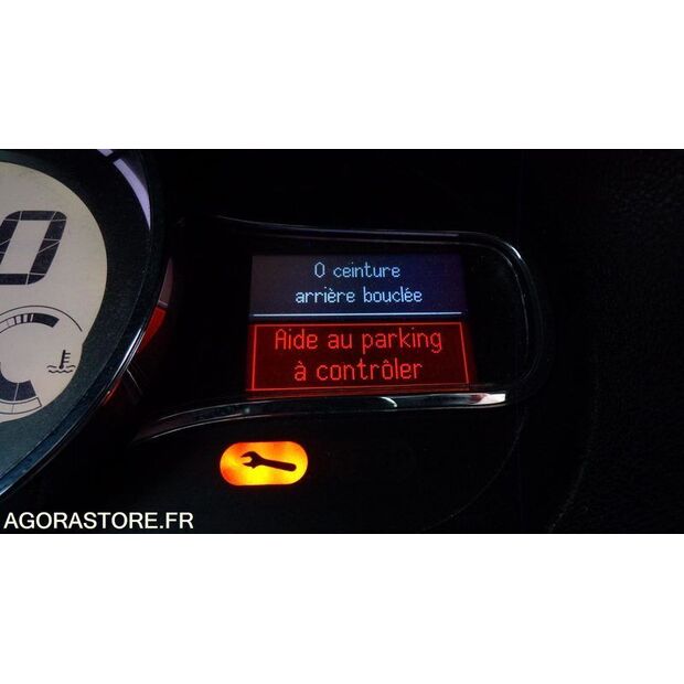 2011 Renault Megane-47288601