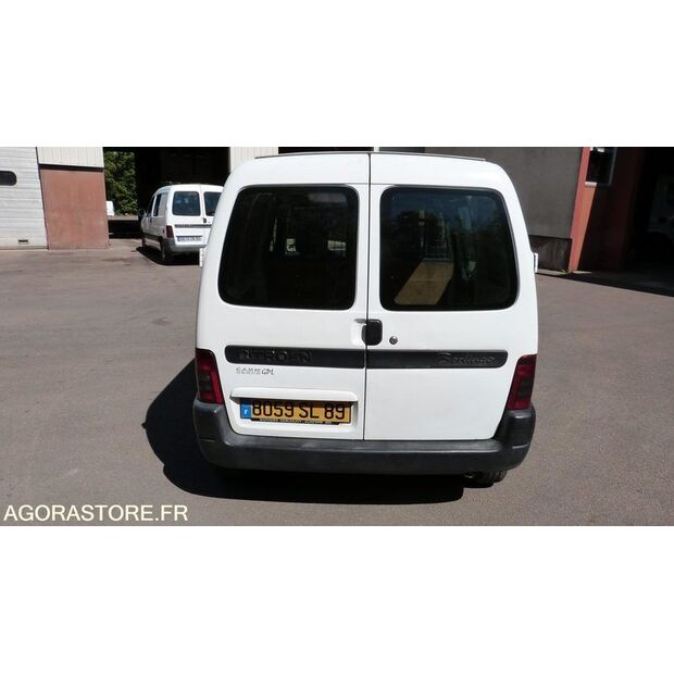 2003 سيتروين BERLINGO-47288671