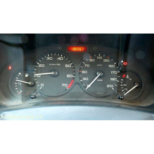 2003 سيتروين BERLINGO-47288672