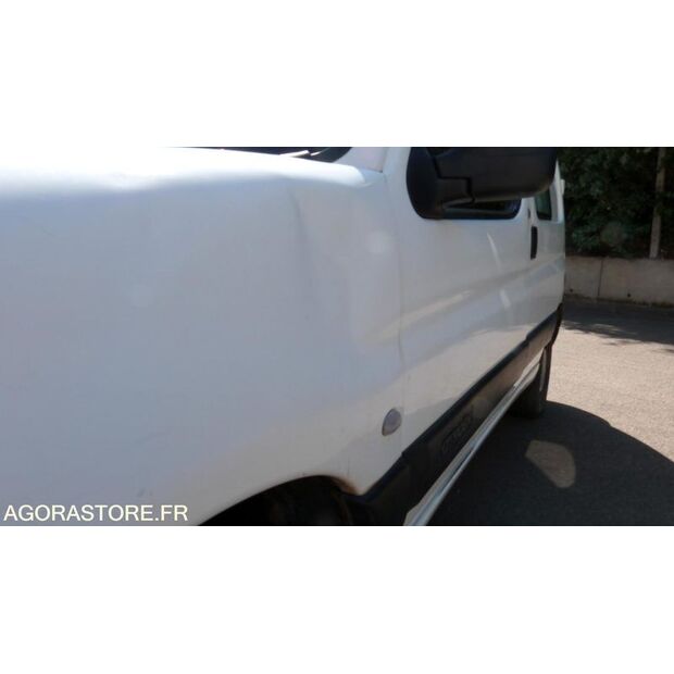 2003 سيتروين BERLINGO-47288676