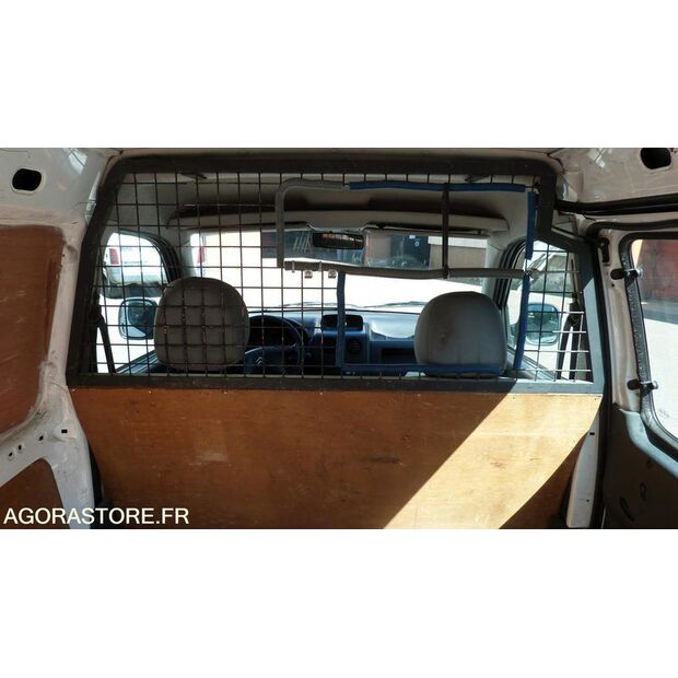 2003 سيتروين BERLINGO-47288682