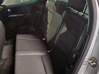 2011-peugeot-207-1454528-47288724