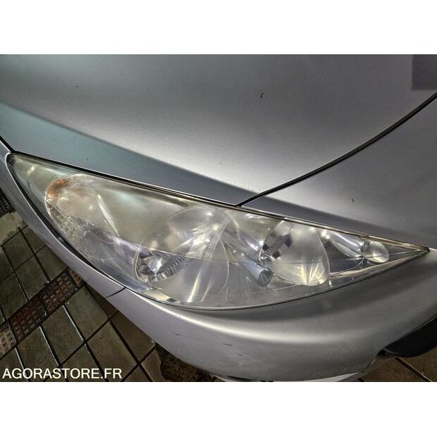 2011 Peugeot 207-47288732