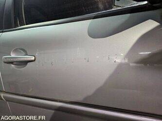 2011-peugeot-207-1454528-47288735