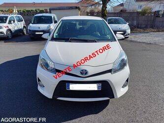 2013-toyota-yaris-1454530-47288806