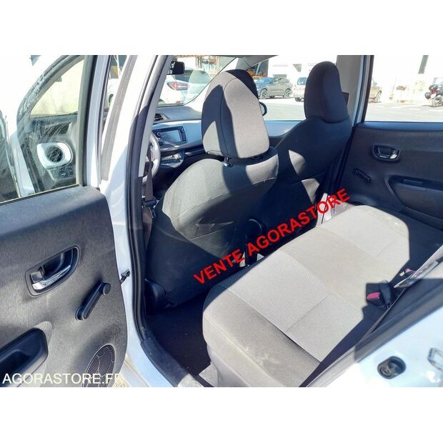 2013 Toyota Yaris-47288816