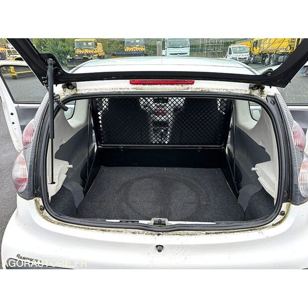 2011 Citroen C1-47289121