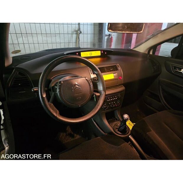 2010 Citroen C4-47289280