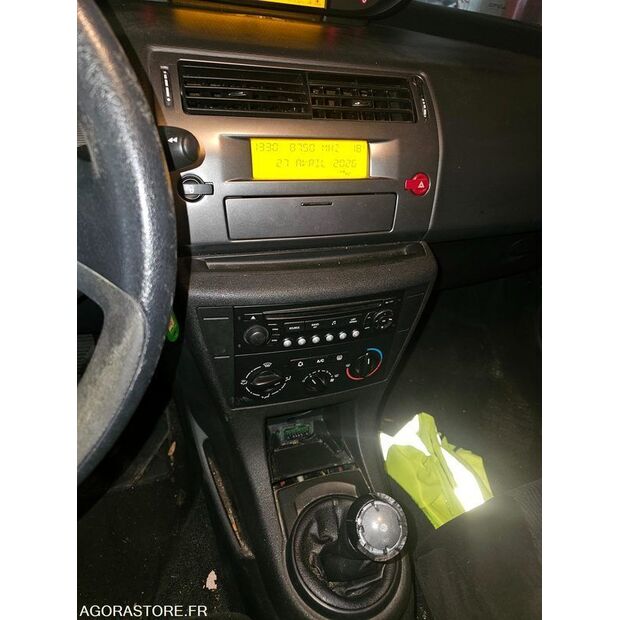 2010 Citroen C4-47289281