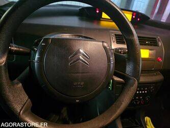 2010-citroen-c4-1454545-47289282