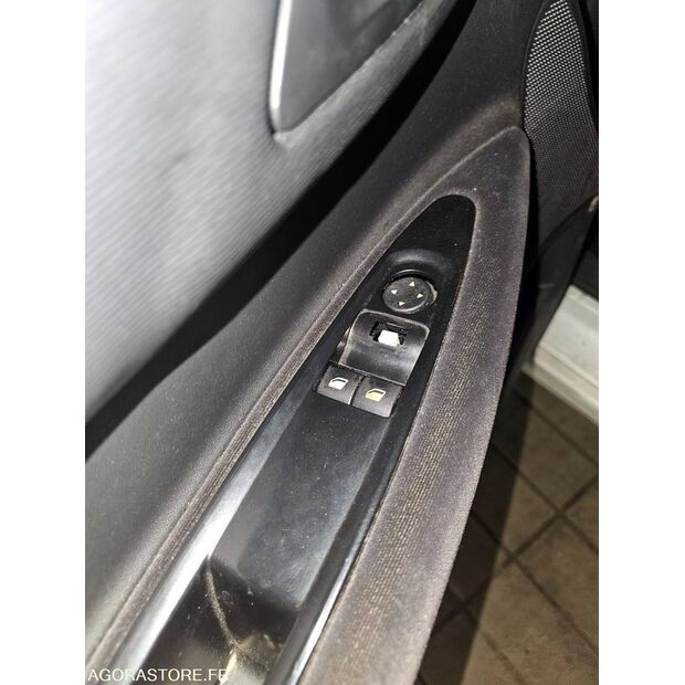 2010 Citroen C4-47289287