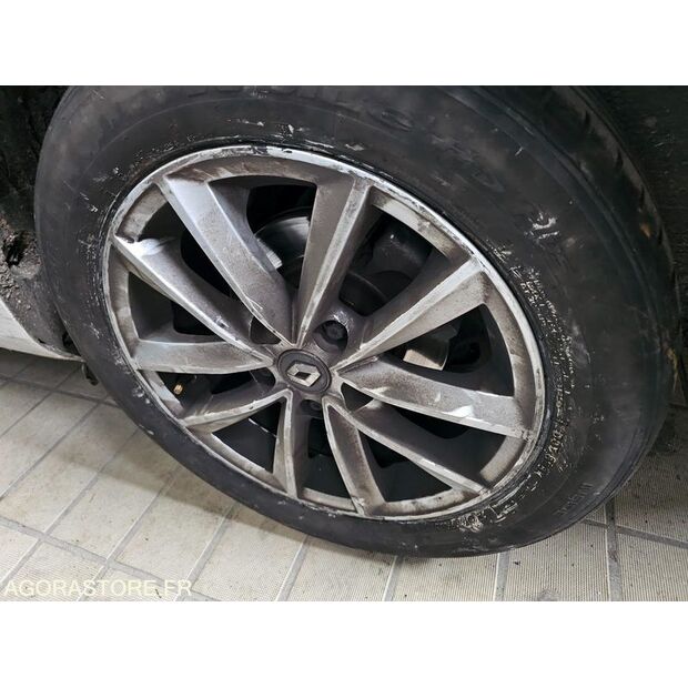 2020 Renault Megane-47289455