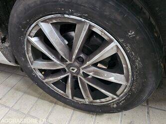 2020-renault-megane-1454548-47289455