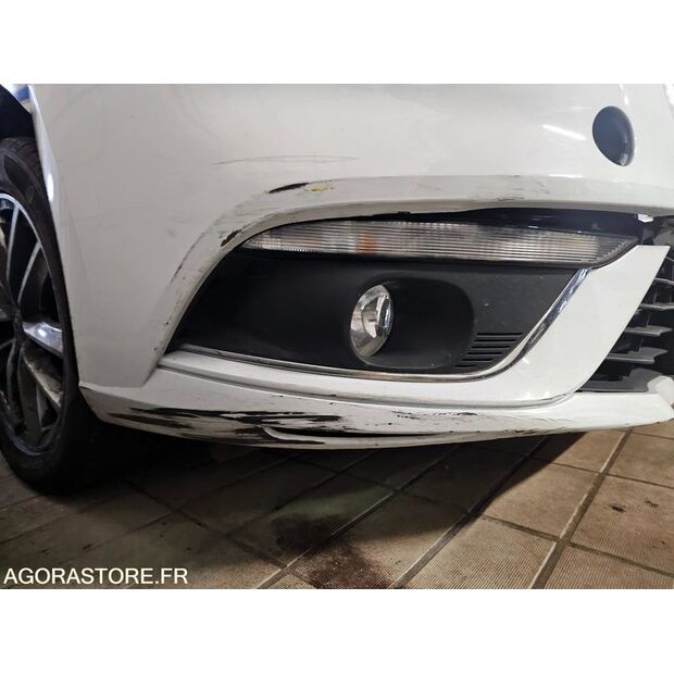 2020 Renault Megane-47289480