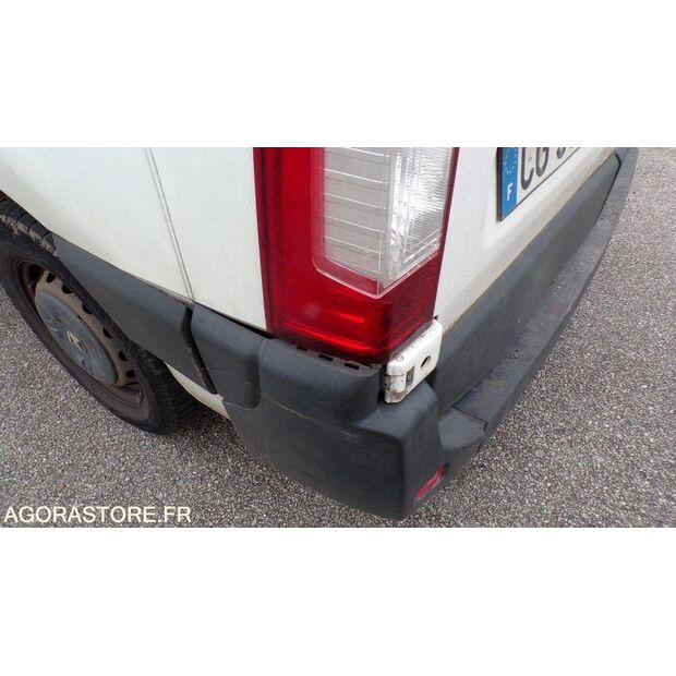 2012 Renault Master-47289710