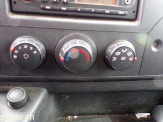 2012-renault-master-1454557-47289714