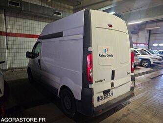 2012-renault-trafic-1454558-47289723