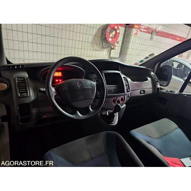 2012 Renault Trafic-47289725