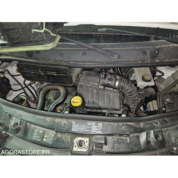 2012 Renault Trafic-47289732