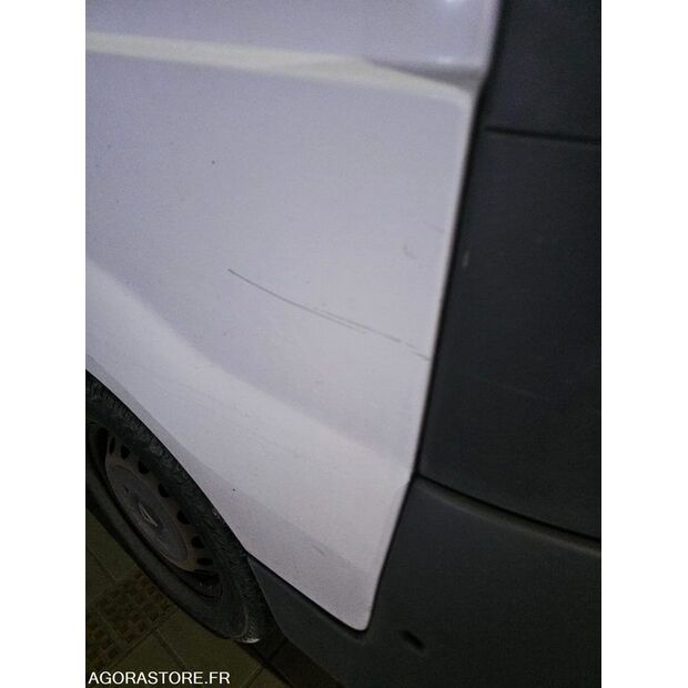 2012 Renault Trafic-47289748