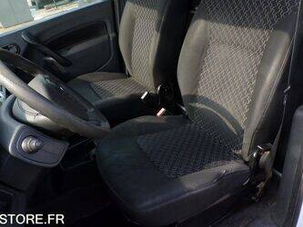 2011-renault-kangoo-1454561-47289863