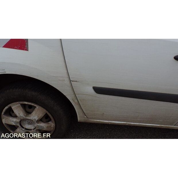 2011 رينو Kangoo-47289887