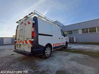 2016-renault-trafic-1454563-47289921
