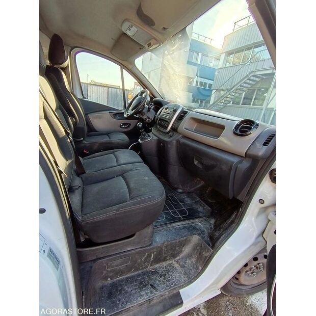 2016 Renault Trafic-47289928