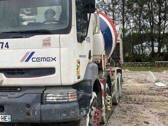 Image de BÉTONNIÈRES 2005 Renault Kerax