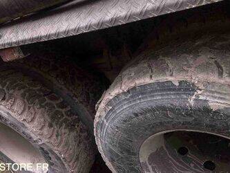 2004-renault-kerax-1454567-47289983