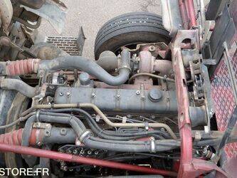 1996-renault-m150-1454568-47290037