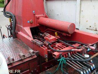 1996-renault-m150-1454568-47290039