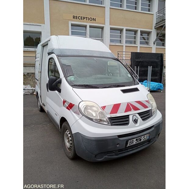 2010 Renault Trafic-47290184