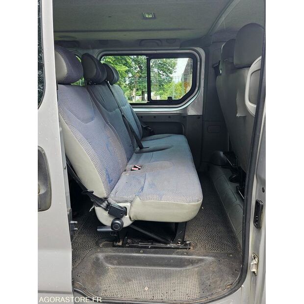 2005 Renault Trafic-47290334