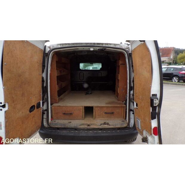 2009 رينو Kangoo-47290398