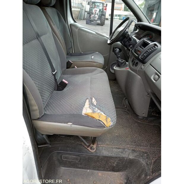 2009 رينو Trafic-47290435