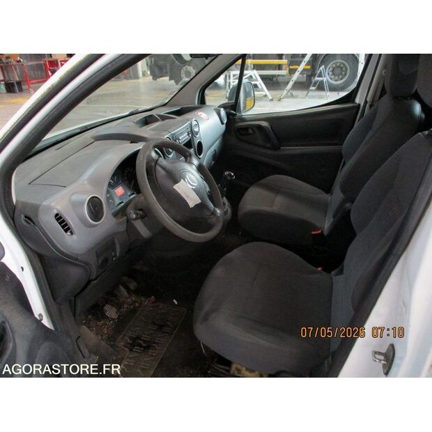 2013 Citroen BERLINGO-47290446