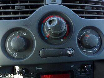 2013-renault-kangoo-1454596-47290760