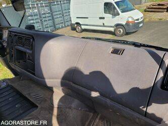2001-renault-premium-1454600-47290916