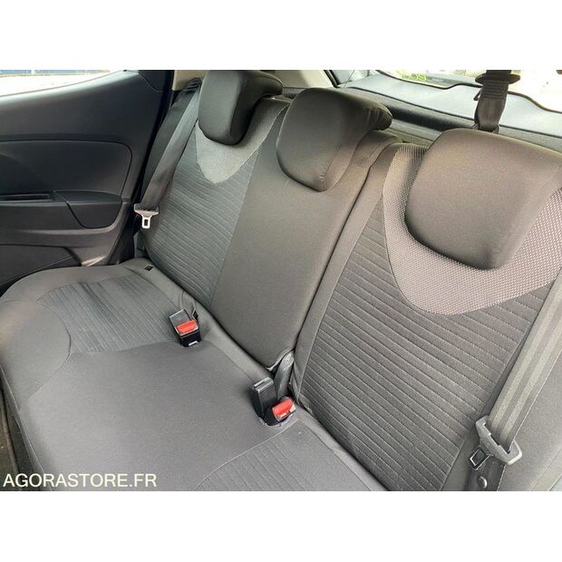 2015 Renault Clio-47291162