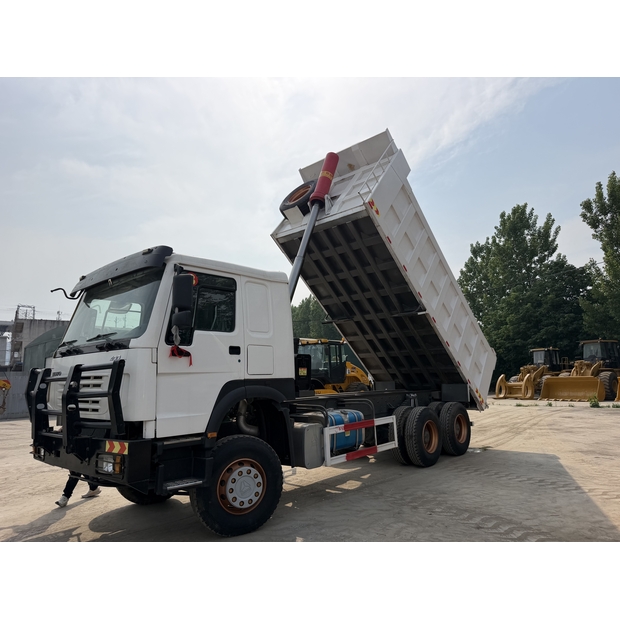 2024 Sinotruk HOWO-47292112