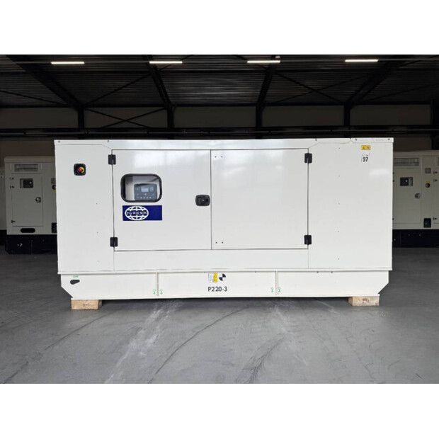 2026 FG Wilson P220-3-47293195