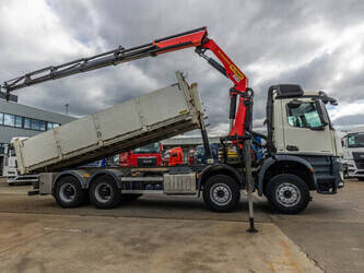 2017-mercedes-benz-arocs-4543-47293381