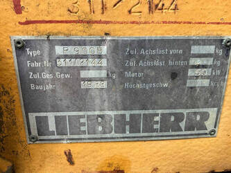 1988-liebherr-r900b-47293596