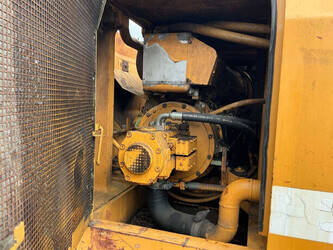 1988-liebherr-r900b-47293608