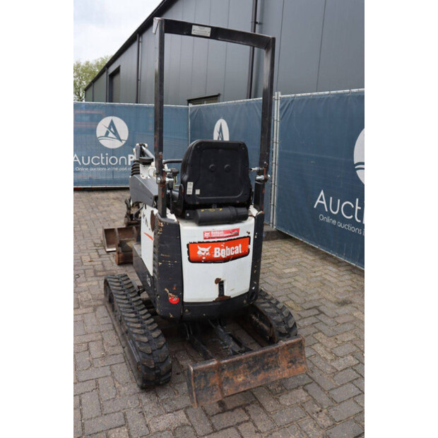 2015 بوبكات E10-AAEM-47294918