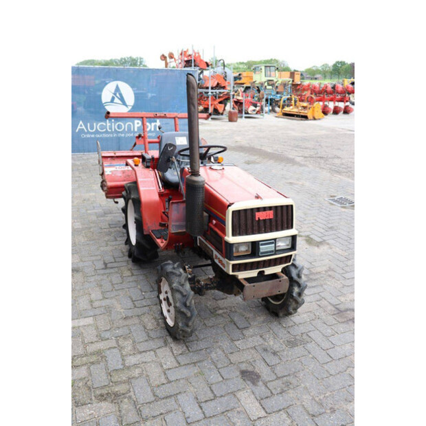 YANMAR F14D-47295018