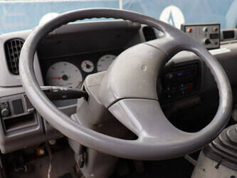 2004-nissan-cabstar-1454781-47295185